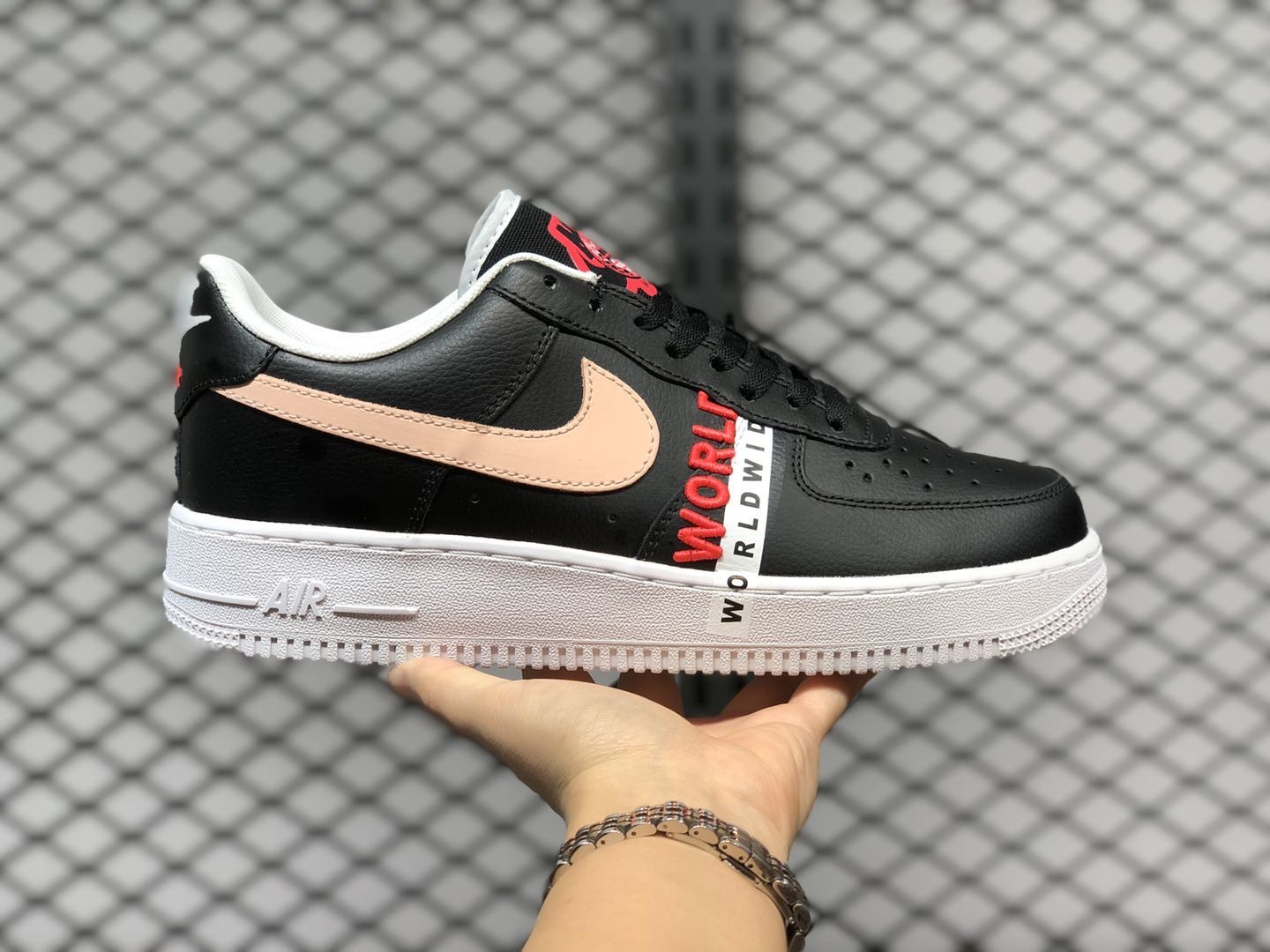 Nike Air Force 1 Low