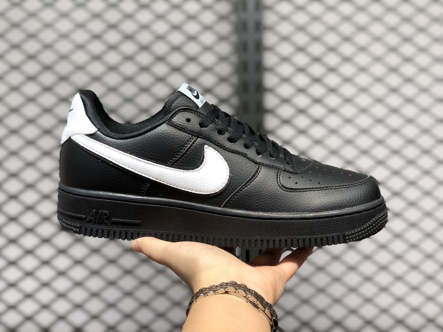 Nike Air Force 1 Low