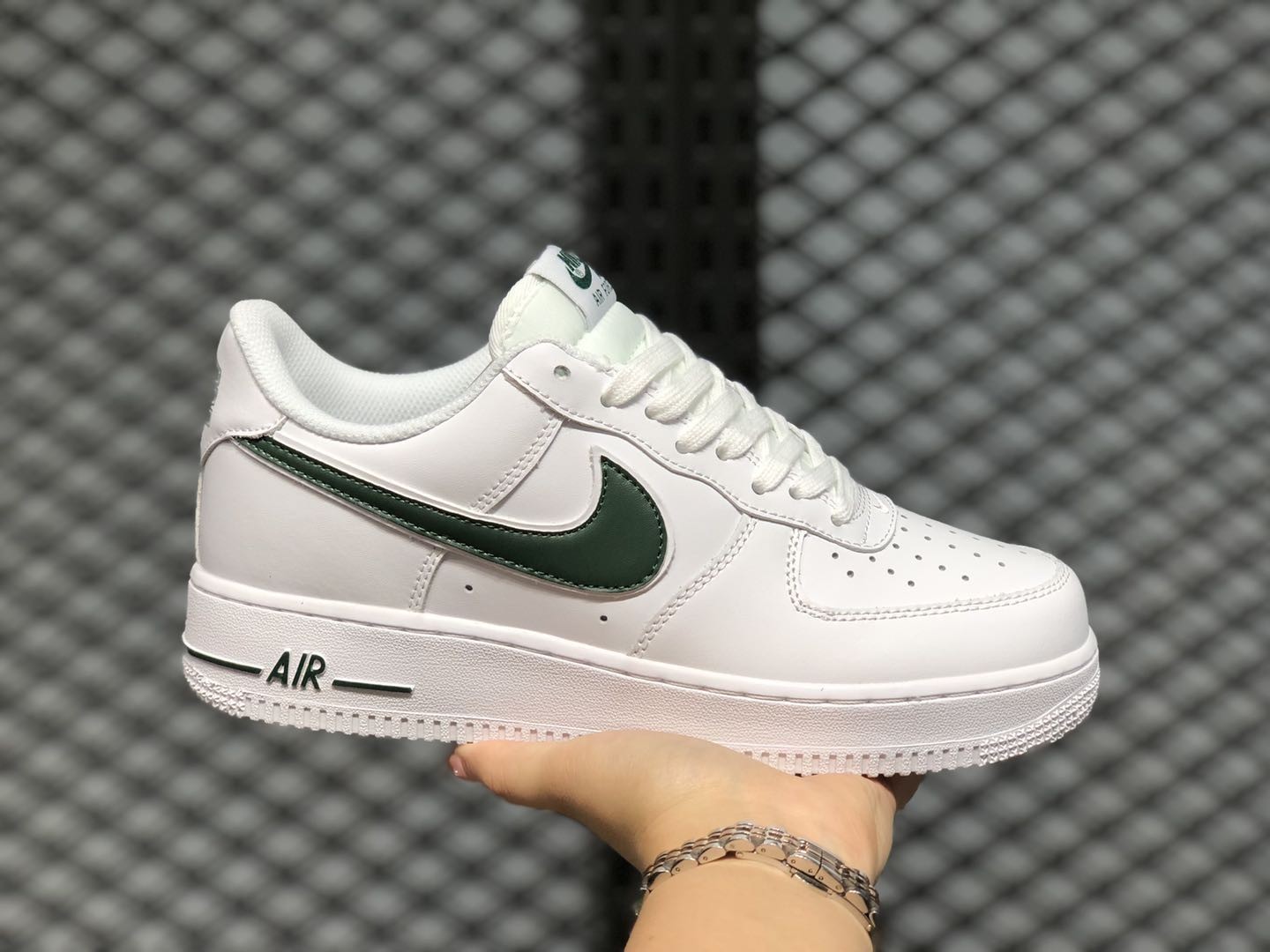 Nike Air Force 1 Low