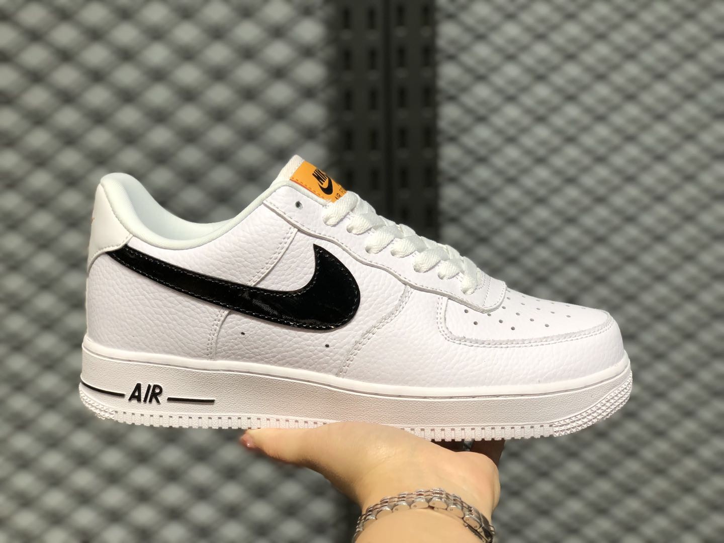 Nike Air Force 1 Low