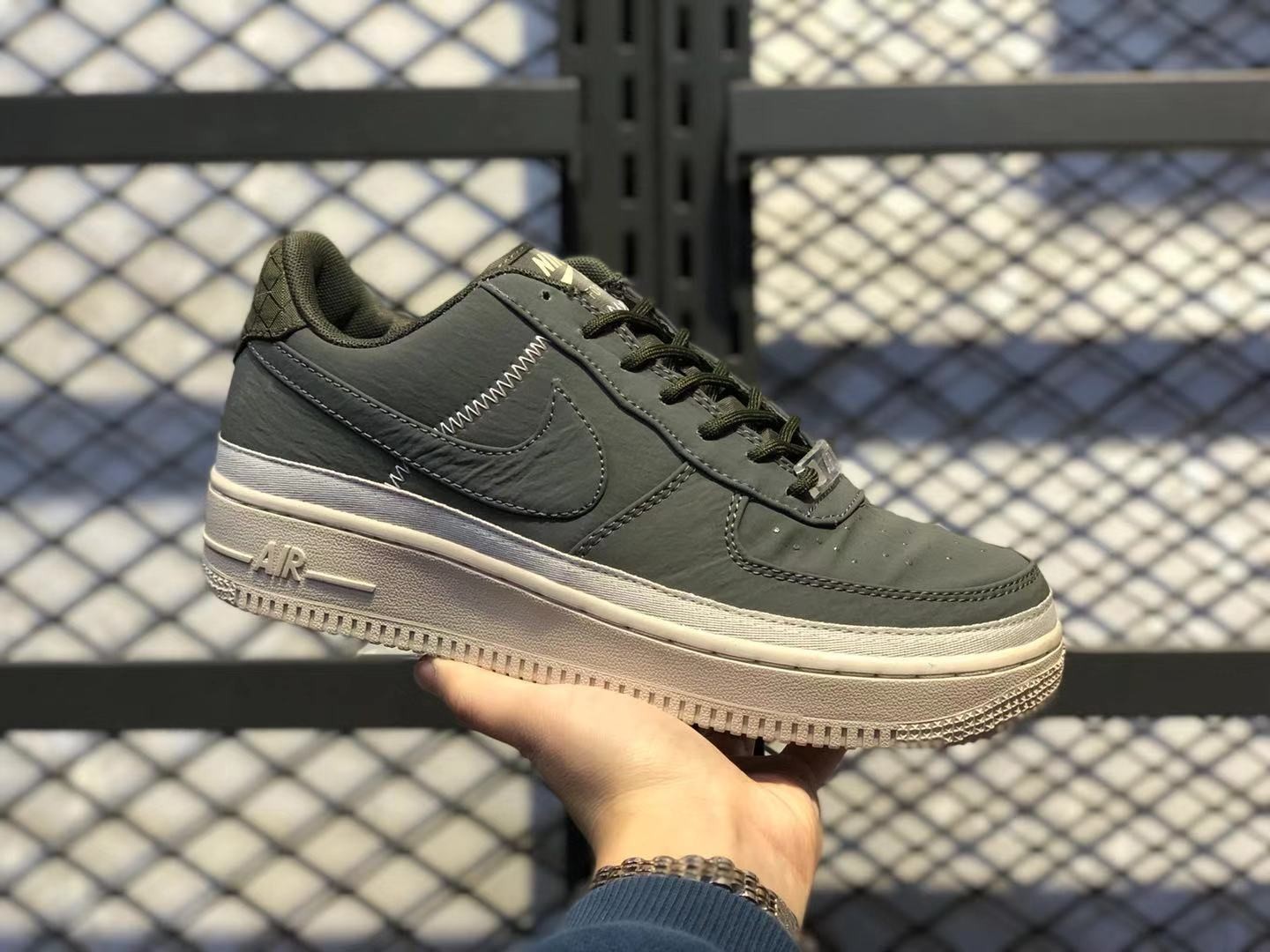 Nike Air Force 1 Low